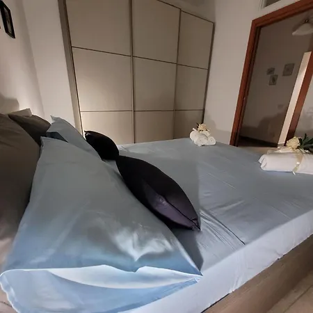 Antony's Hause サンタ・テクラ